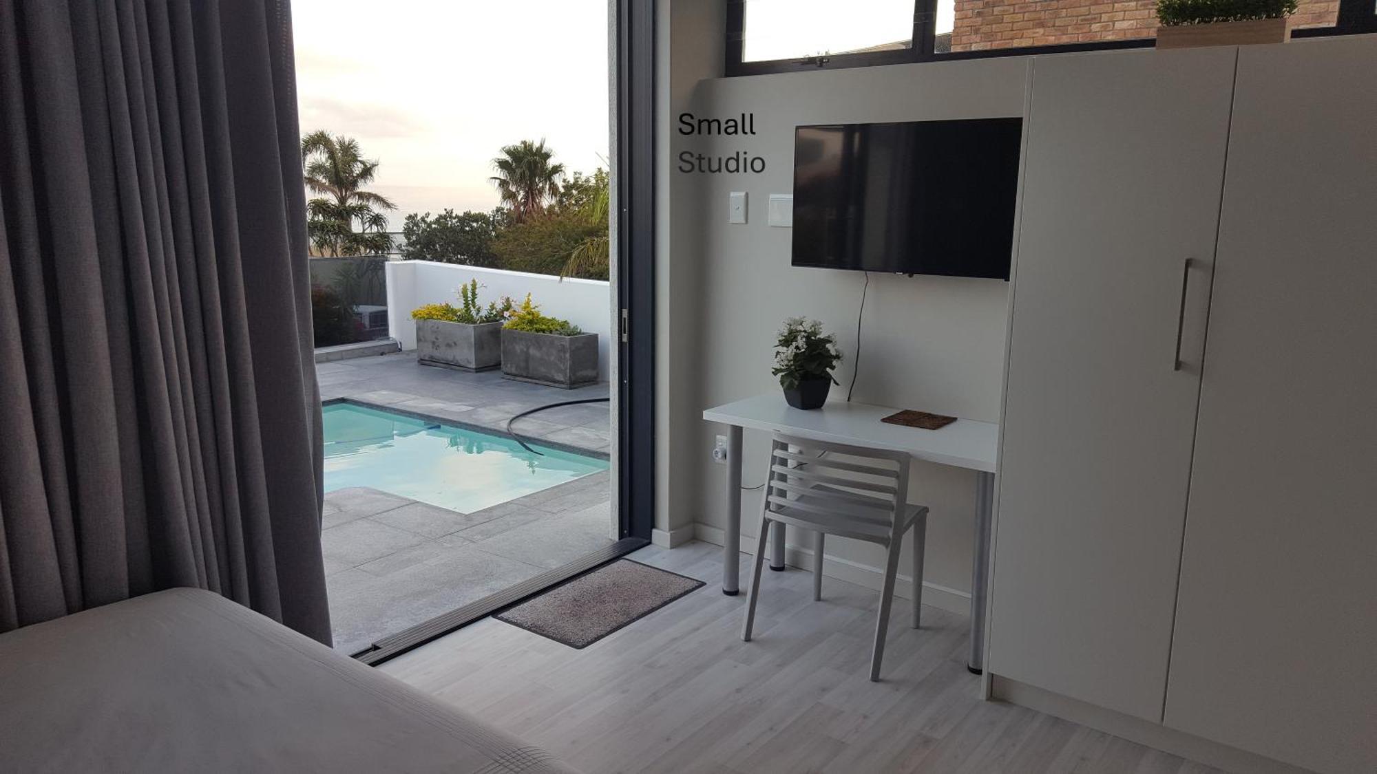 Camps Bay Cosy 2*