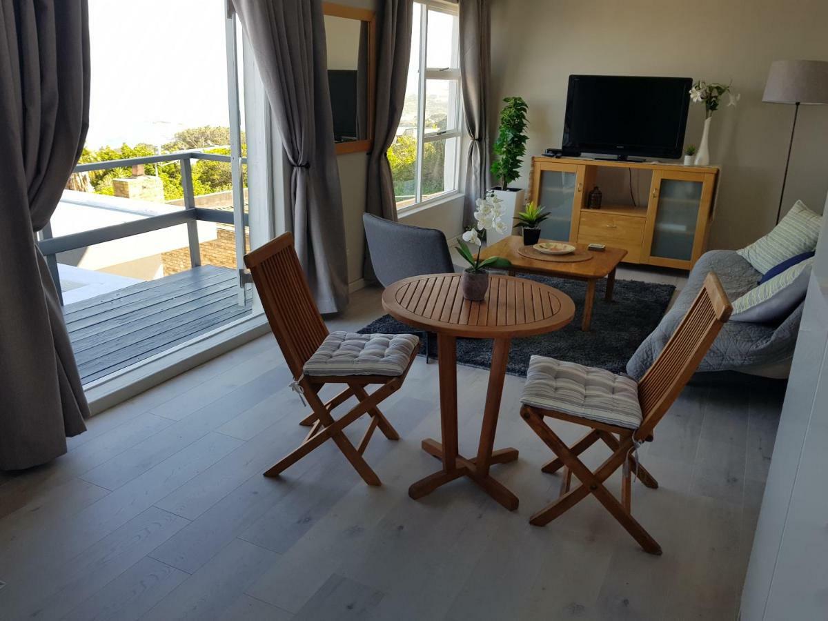 Camps Bay Cosy Guest house 2*